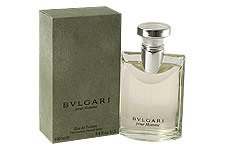 BVLGARI Pour Homme, created by BULGARI, was introduced in 1995. This fine fragrance contains rosewood, pepper, musk and is accented with green tea, vetiver and cedar making BVLGARI perfect for evening use.